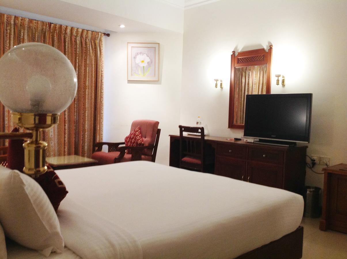 Krishna Inn Guruvāyūr Extérieur photo