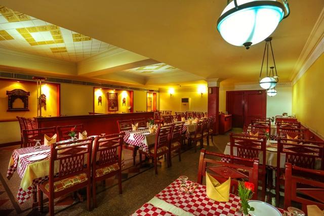 Krishna Inn Guruvāyūr Extérieur photo